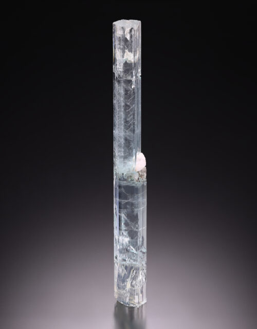 Beryl var. Aquamarine: Dassu, Braldu Valley, Shigar District, Gilgit-Baltistan, Pakistan
