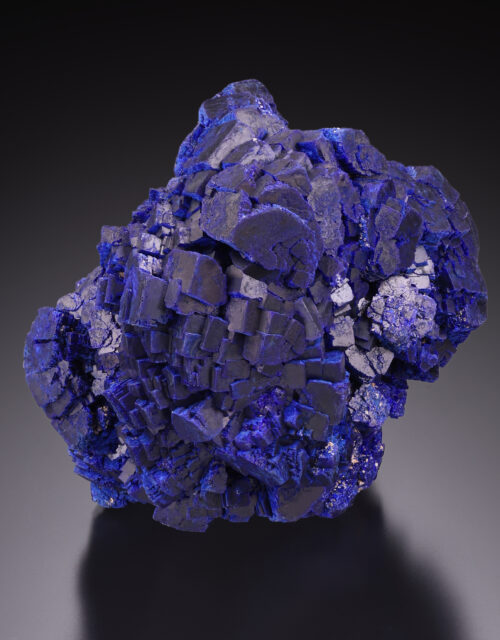 Azurite: Shilu Mine, Yangchun Co., Yangjiang, Guangdong, China