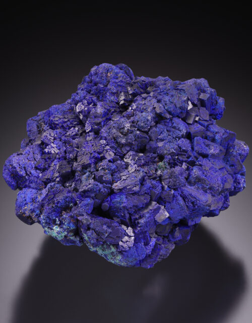Azurite: Shilu Mine, Yangchun Co., Yangjiang, Guangdong, China