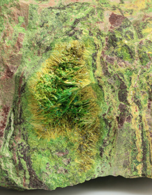 Cuprosklodowskite, Sklodowskite: Musonoi Mine, Kolwezi, Mutshatsha, Lualaba, DR Congo