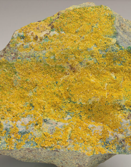 Soddyite: Musonoi Mine, Kolwezi, Mutshatsha, Lualaba, DR Congo