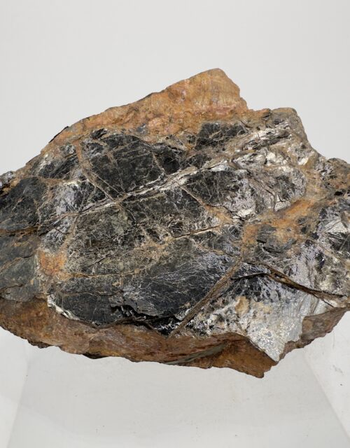 Fergusonite-(Y), Biotite, Microcline: J.G. Gole Quarry, Murchison Township, Nipissing District, Ontario, Canada