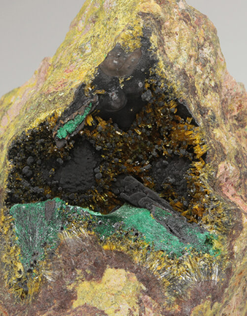 Sklodowskite, Heterogenite, Malachite: Musonoi Mine, Kolwezi, Mutshatsha, Lualaba, DR Congo