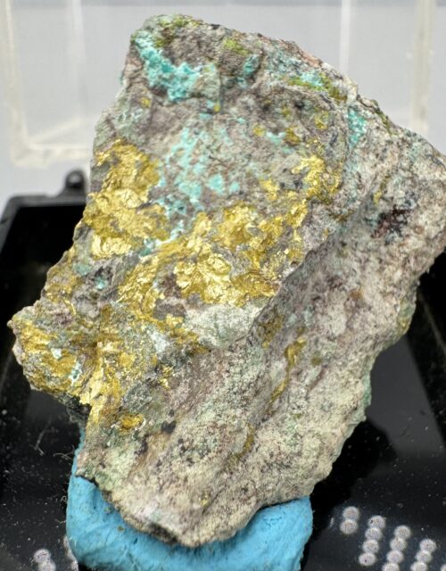 Marthozite, Derriksite, Chrysocolla: Musonoi Mine, Kolwezi, Mutshatsha, Lualaba, DR Congo