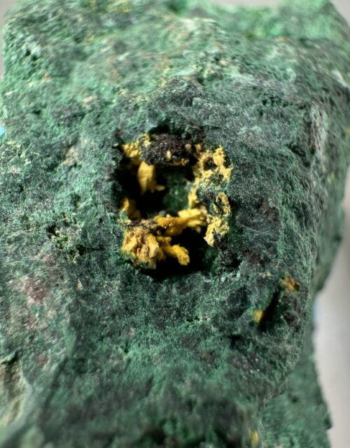Kasolite ps. Demesmaekerite: Musonoi Mine, Kolwezi, Mutshatsha, Lualaba, DR Congo