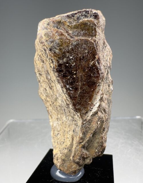 Bastnasite-(Ce): Ambositra, Ramainandro, Faratsiho, Vakinankaratra, Madagascar