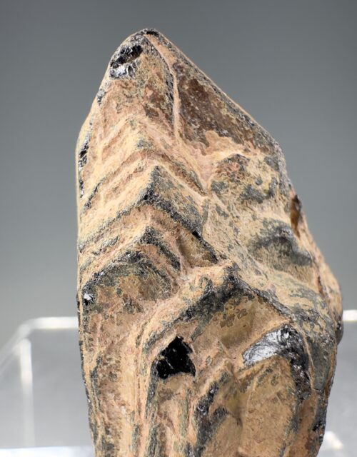 Euxenite-(Y): Sahatany Valley, Ibity, Antsirabe II District, Vakinankaratra, Madagascar