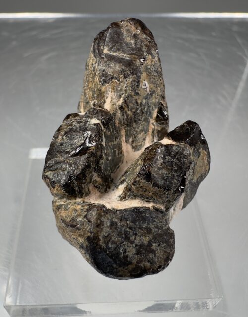 Fergusonite-(Y): Betafo District, Vakinankaratra, Madagascar