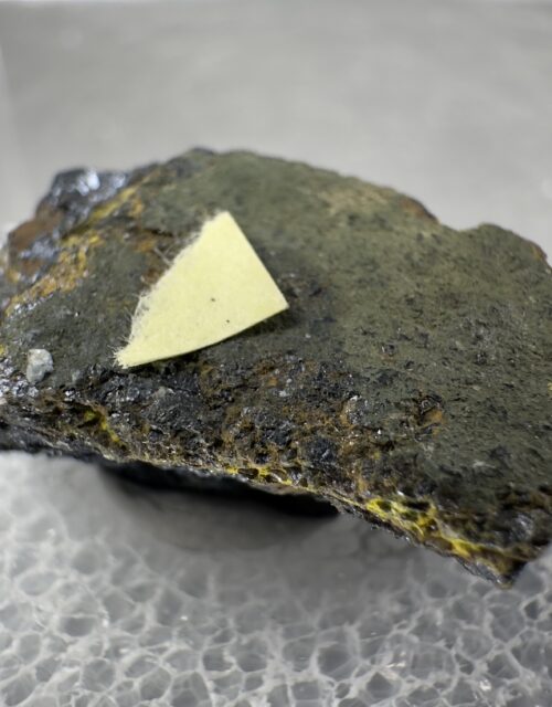 Keiviite-(Yb): Ploskaya Mt, Western Keivy Massif, Keivy Mountains, Lovozersky District, Murmansk Oblast, Russia
