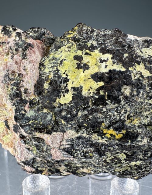 Samarskite-(Y), Autunite: Spruce Pine Mining District, North Carolina, USA