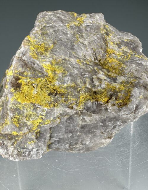 Phosphuranylite: Ruggles Mine, Grafton, Grafton County, New Hampshire, USA