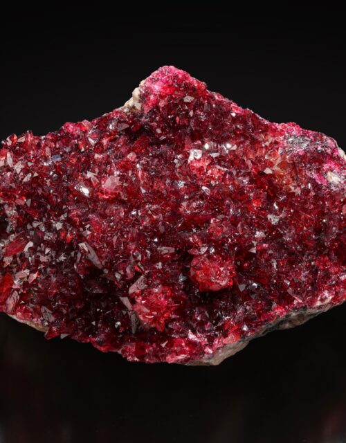 Roselite: Bou Azzer Mine, Ouisselsate Caïdat, Ouarzazate Province, Drâa-Tafilalet Region, Morocco