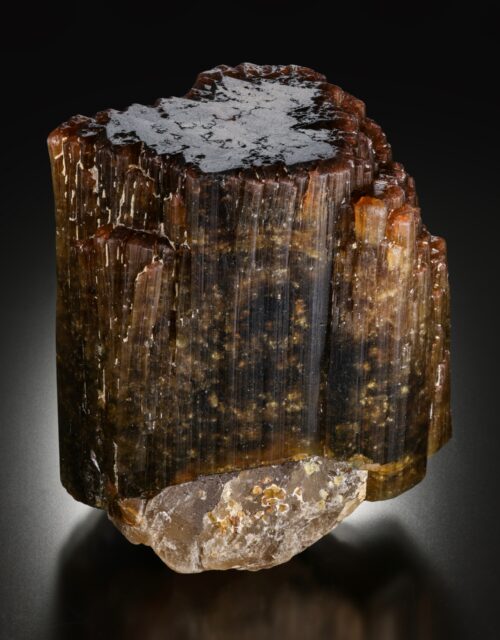 Elbaite Tourmaline: Minh Tien Mine, Lục Yên District, Yên Bái Province, Vietnam