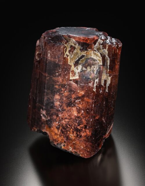 Species: Elbaite Tourmaline (Rubellite): Minh Tien Mine, Lục Yên District, Yên Bái Province, Vietnam