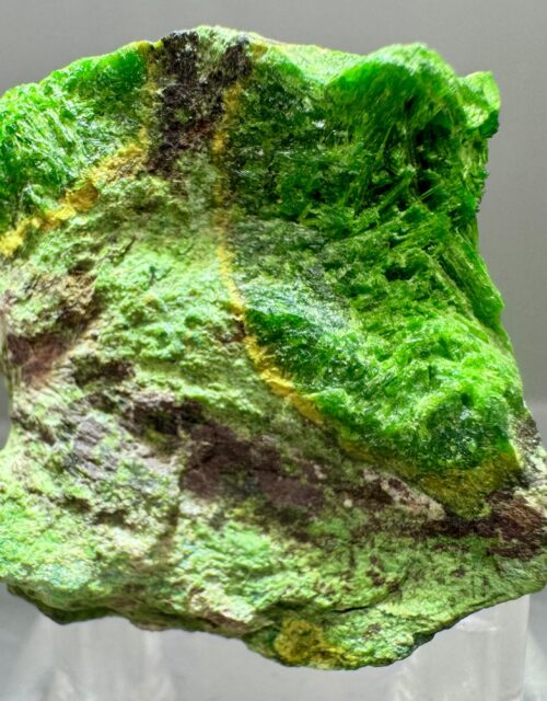 Cuprosklowdowskite: Musonoi Mine, Kolwezi, Katanga Province, DR Congo