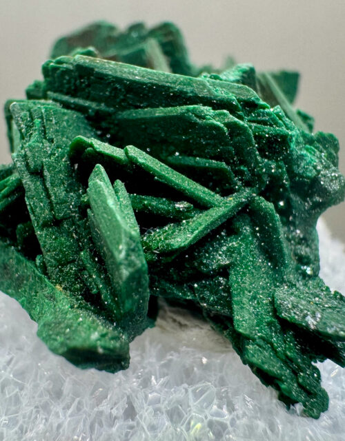 Malachite ps. Metatorbernite: Musonoi Mine, Kolwezi, Mutshatsha, Lualaba, DR Congo