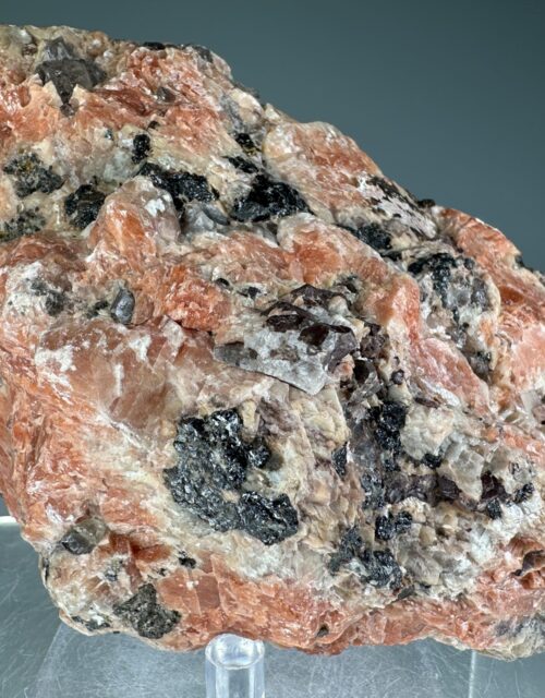 Calcite, Uranopyrochlore, Zircon