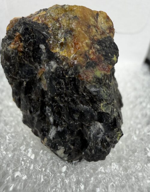 Thorogummite