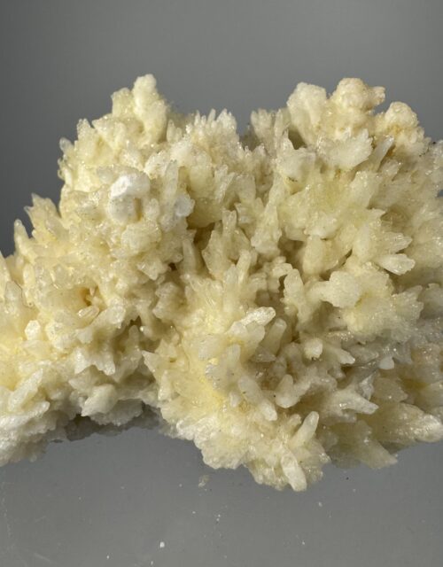 Novacekite, Aragonite