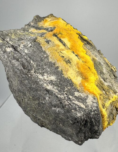 Uranopilite, Tyuyamunite, Uraninite