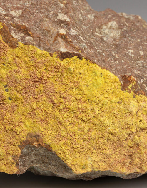 Phosphuranylite
