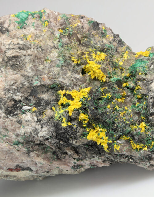 Metatyuyamunite, Malachite