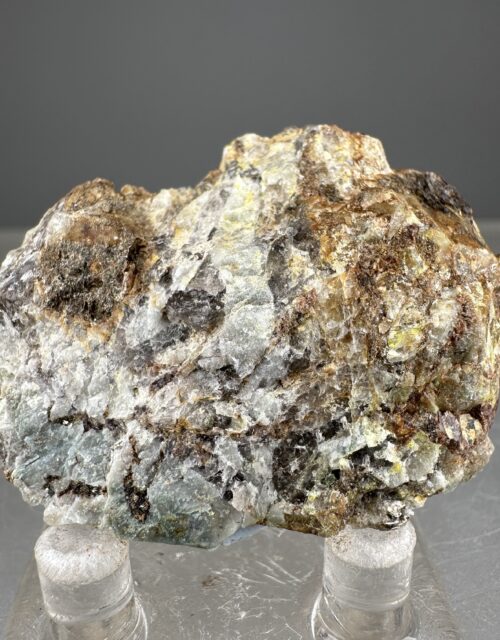 Davidite-(Ce)